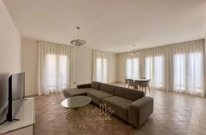 Apartment - 2 Bedrooms - 3 Bathrooms for sale in Al Badia Hillside Village - Dubai Festival City - Dubai