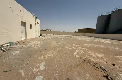 أرض - استوديو للايجار في البطائح - الشارقة