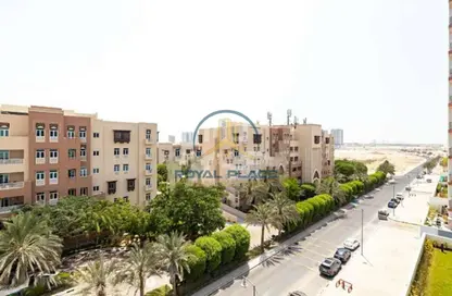 Apartment - 2 Bedrooms - 3 Bathrooms for rent in Azizi Liatris - Azizi Residence - Al Furjan - Dubai