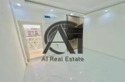Office Space - Studio - 1 Bathroom for rent in Central District - Al Ain