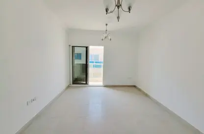 Apartment - 2 Bedrooms - 2 Bathrooms for rent in Amber Tower - Muwaileh - Sharjah