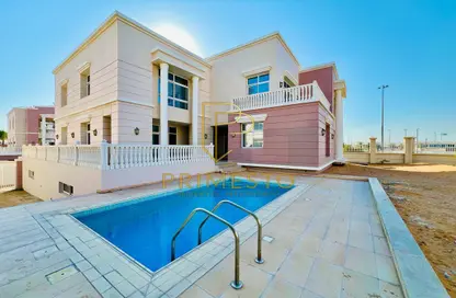 Apartment - 5 Bedrooms for rent in Al Forsan Village - Khalifa City - Abu Dhabi