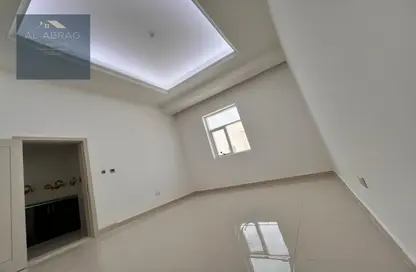 Apartment - 1 Bathroom for rent in C233 Building - Mohamed Bin Zayed City - Abu Dhabi