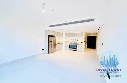 Apartment - 3 Bedrooms - 4 Bathrooms for rent in Marina Vista - EMAAR Beachfront - Dubai Harbour - Dubai