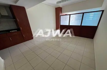 Apartment - Studio - 1 Bathroom for sale in Lake Terrace - JLT Cluster D - Jumeirah Lake Towers - Dubai