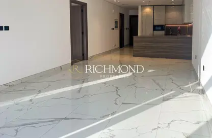 Apartment - 1 Bedroom - 2 Bathrooms for sale in Royal Regency - Business Bay - Dubai