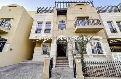 Villa - 5 Bedrooms - 4 Bathrooms for sale in Al Qurm Gardens - Al Qurm - Abu Dhabi