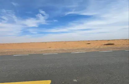 أرض - استوديو للبيع في مدينة القاسمية - الشارقة