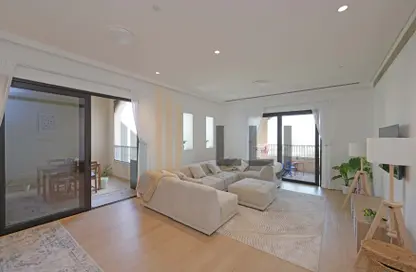 Apartment - 4 Bedrooms - 6 Bathrooms for rent in Saadiyat Beach Residences - Saadiyat Beach - Saadiyat Island - Abu Dhabi