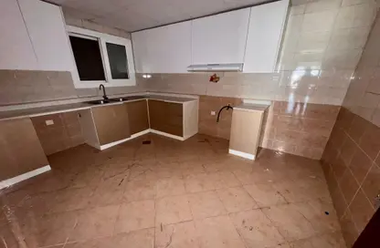 Apartment - 2 Bedrooms - 2 Bathrooms for rent in Al Taawun Street - Al Taawun - Sharjah
