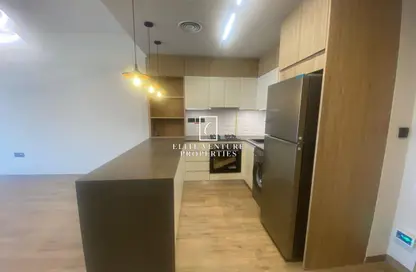 Apartment - 1 Bedroom - 2 Bathrooms for rent in Rokane G25 - Jumeirah Village Circle - Dubai