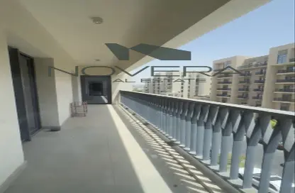 Apartment - 3 Bedrooms - 4 Bathrooms for sale in Sapphire Beach Residence - Maryam Beach Residence - Maryam Island - Sharjah