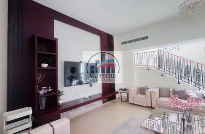 Villa - 4 Bedrooms - 6 Bathrooms for rent in Nad Al Sheba Villas - Nad Al Sheba 3 - Nad Al Sheba - Dubai