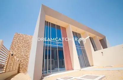 Outdoor House image for: Townhouse - 3 Bedrooms - 5 Bathrooms for sale in Rukan 3 - Rukan - Dubai, Image 1