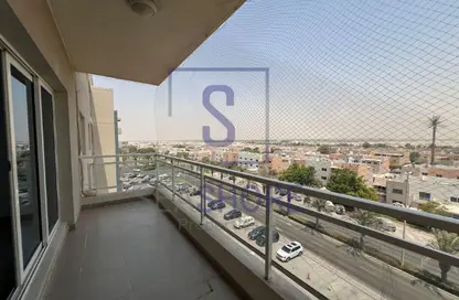 Apartment - 2 Bedrooms - 2 Bathrooms for sale in Tower 27 - Al Reef Downtown - Al Reef - Abu Dhabi