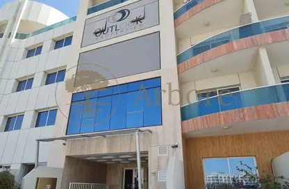 Apartment - 1 Bedroom - 1 Bathroom for sale in Knightsbridge Court - Jumeirah Village Circle - Dubai