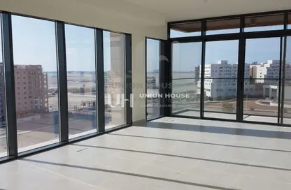 Apartment - 2 Bedrooms - 3 Bathrooms for rent in Soho Square - Saadiyat Island - Abu Dhabi