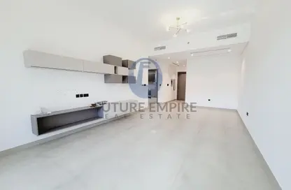 شقة - 2 غرف نوم - 4 حمامات للايجار في عود ميثاء - بر دبي - دبي