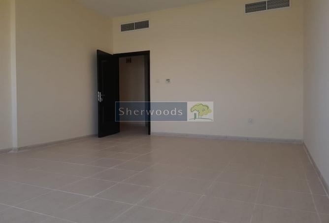 8474968 - Property Image 3