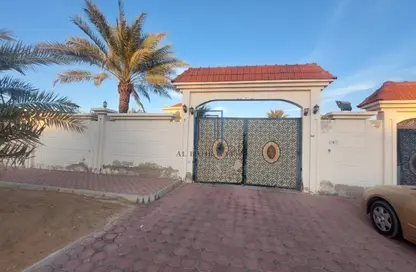 Villa - 6 Bedrooms - 6 Bathrooms for rent in Al Riffa - Ras Al Khaimah