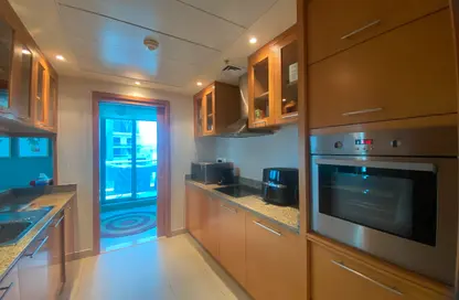 Apartment - 2 Bedrooms - 3 Bathrooms for rent in Aurora Tower - Marina Promenade - Dubai Marina - Dubai