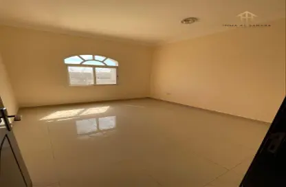 Empty Room image for: Villa - 2 Bedrooms - 2 Bathrooms for rent in Bida Bin Ammar - Asharej - Al Ain, Image 1