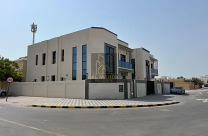 Villa - 5 Bedrooms - 7 Bathrooms for sale in Al Mowaihat 2 - Al Mowaihat - Ajman