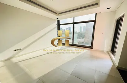 Villa - 4 Bedrooms - 6 Bathrooms for rent in Comfy Villas - Jumeirah Village Circle - Dubai