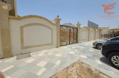 Villa - 7 Bedrooms - 7+ Bathrooms for rent in Al Dhait South - Al Dhait - Ras Al Khaimah
