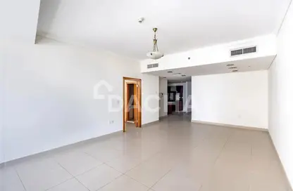 Apartment - 1 Bedroom - 2 Bathrooms for rent in Ocean Heights - Dubai Marina - Dubai