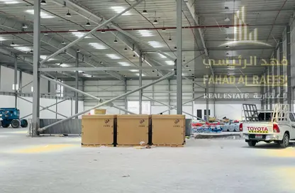 مستودع - استوديو - 2 حمامات للايجار في أم الثعوب - أم القيوين