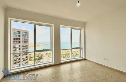 Apartment - 3 Bedrooms - 4 Bathrooms for rent in Al Reem Tower - Corniche Road - Abu Dhabi