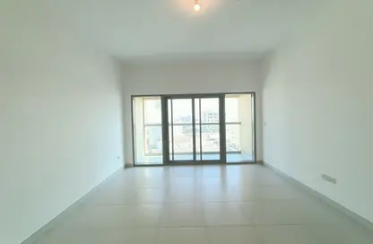 Apartment - 1 Bedroom - 2 Bathrooms for rent in Rabdan Building - Motor City - Dubai