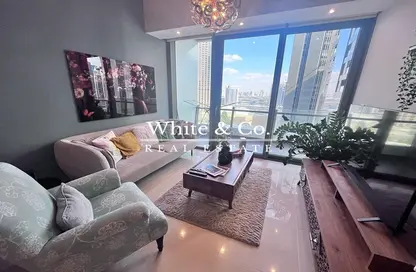 Living Room image for: Apartment - 2 Bedrooms - 2 Bathrooms for rent in Silverene Tower B - Silverene - Dubai Marina - Dubai, Image 1