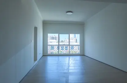 Apartment - 2 Bedrooms - 2 Bathrooms for rent in Umm Suqeim 3 - Umm Suqeim - Dubai