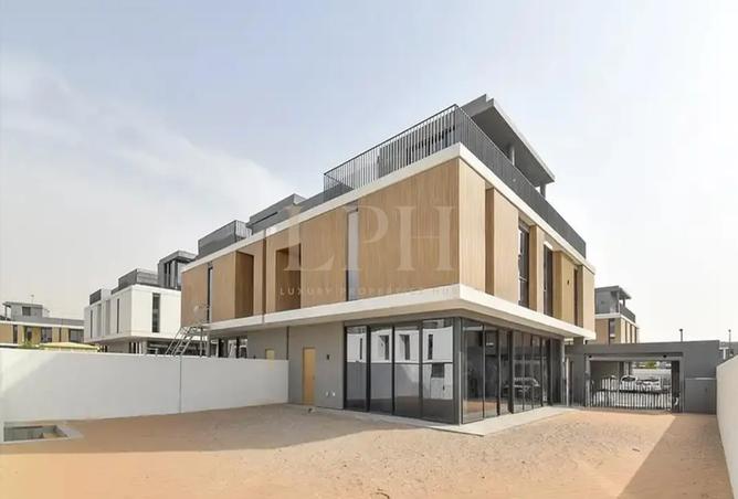 Vastu | Prime Location | Exclusive | G+2