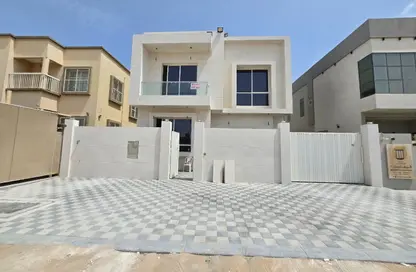 Villa - 4 Bedrooms - 6 Bathrooms for sale in Al Yasmeen 1 - Al Yasmeen - Ajman