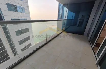 Apartment - 2 Bedrooms - 4 Bathrooms for rent in Silver Wave Tower - Al Mina - Abu Dhabi