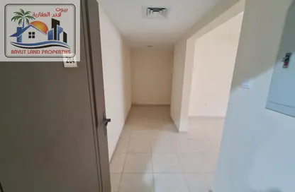 Apartment - 2 Bedrooms - 2 Bathrooms for rent in Rolla Square - Rolla Area - Sharjah