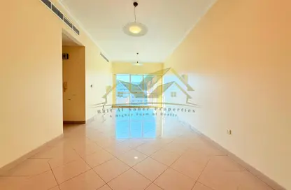 Apartment - 2 Bedrooms - 3 Bathrooms for rent in Al Salam Residence - Mankhool - Bur Dubai - Dubai