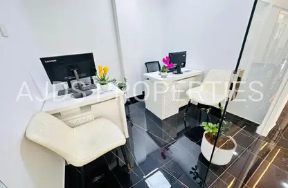 Office Space - Studio - 1 Bathroom for rent in Horizone Building - Port Saeed - Deira - Dubai Office Space - Studio - 1 Bathroom for rent in Horizone Building - Port Saeed - Deira - Dubai