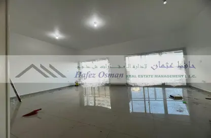 شقة - 2 غرف نوم - 2 حمامات للايجار في الخالدية - أبوظبي
