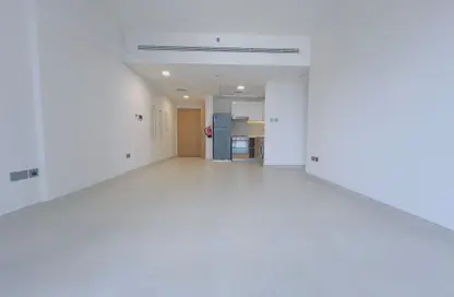 Apartment - 3 Bedrooms - 3 Bathrooms for rent in Radiant Square - City Of Lights - Al Reem Island - Abu Dhabi
