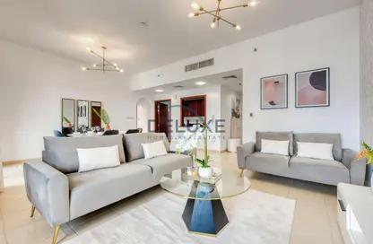 Apartment - 2 Bedrooms - 3 Bathrooms for sale in Shams 2 - Shams - Jumeirah Beach Residence - Dubai
