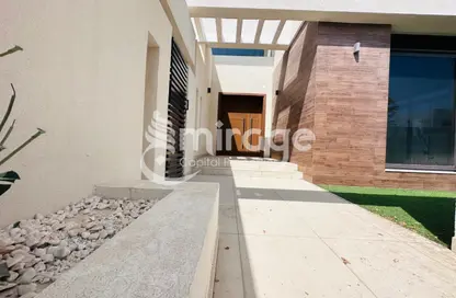 Villa - 5 Bedrooms - 7 Bathrooms for rent in West Yas - Yas Island - Abu Dhabi