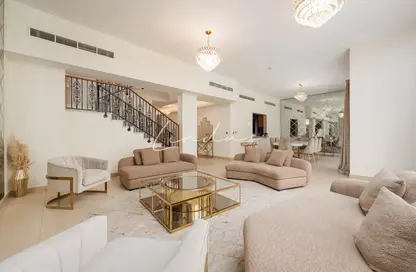 فيلا - 4 غرف نوم - 6 حمامات للايجار في ند الشيبا فيلاز - ند الشبا 3 - ند الشبا - دبي