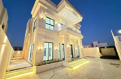 فيلا - 4 غرف نوم - 6 حمامات للايجار في الزاهية جاردنز - الزاهية - عجمان
