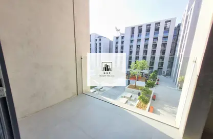 Apartment - Studio - 1 Bathroom for rent in Tiraz 3 - Aljada - Sharjah