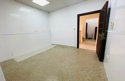 Apartment - Studio - 1 Bathroom for rent in Mohamed Bin Zayed Centre - Mohamed Bin Zayed City - Abu Dhabi
