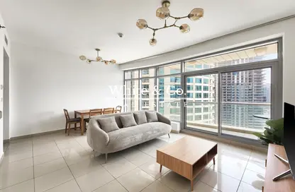 Apartment - 1 Bedroom - 2 Bathrooms for rent in Fairfield Tower - Park Island - Dubai Marina - Dubai
